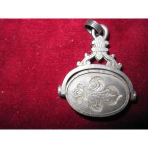 Steel Seal. In Pendant For Chatelaine With Fleur De Lys.