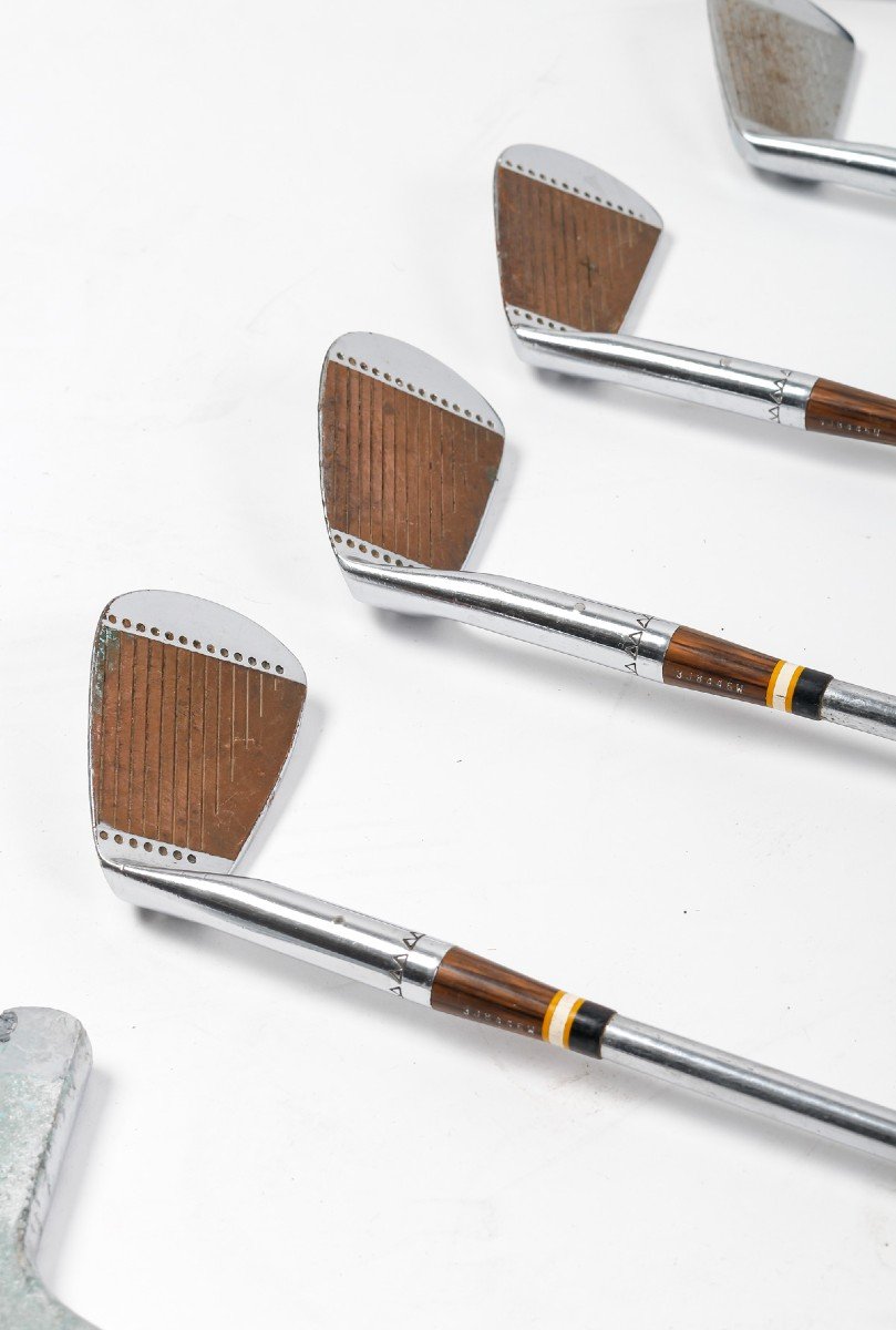 Suite Of 6 Golf Clubs From The 1950s.-photo-2