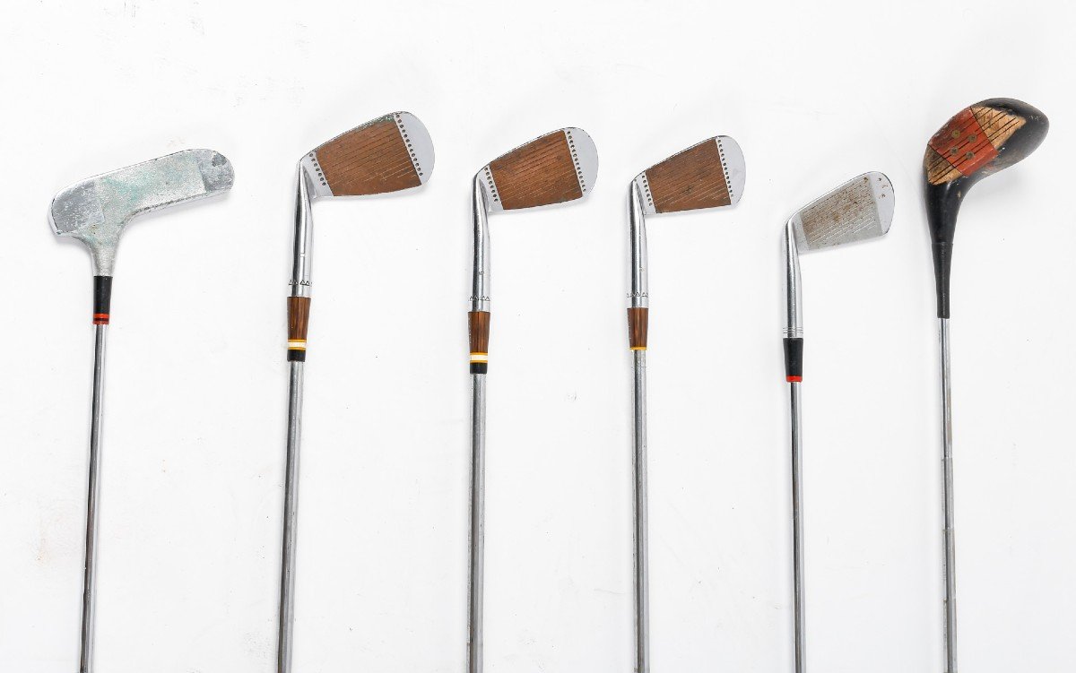 Suite Of 6 Golf Clubs From The 1950s.-photo-4