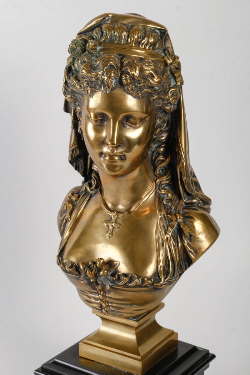 Bust, Sculpture Of A Courtesan In Gilt Bronze By Eugène Antoine François Aizelin.-photo-3