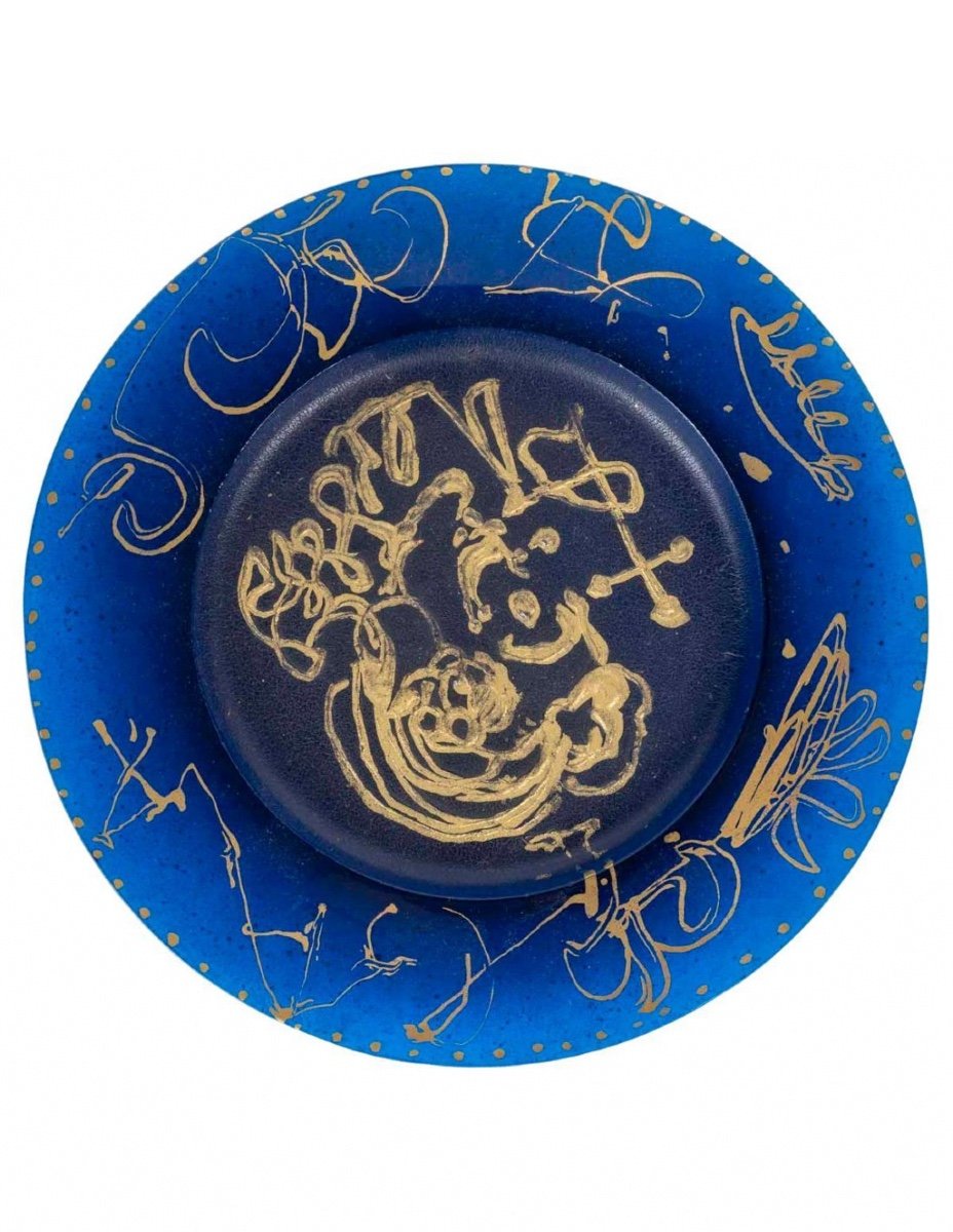 Assiette En Pâte De Verre De Couleur Bleu De Daum Et Dali, Signée, XXème Siècle.