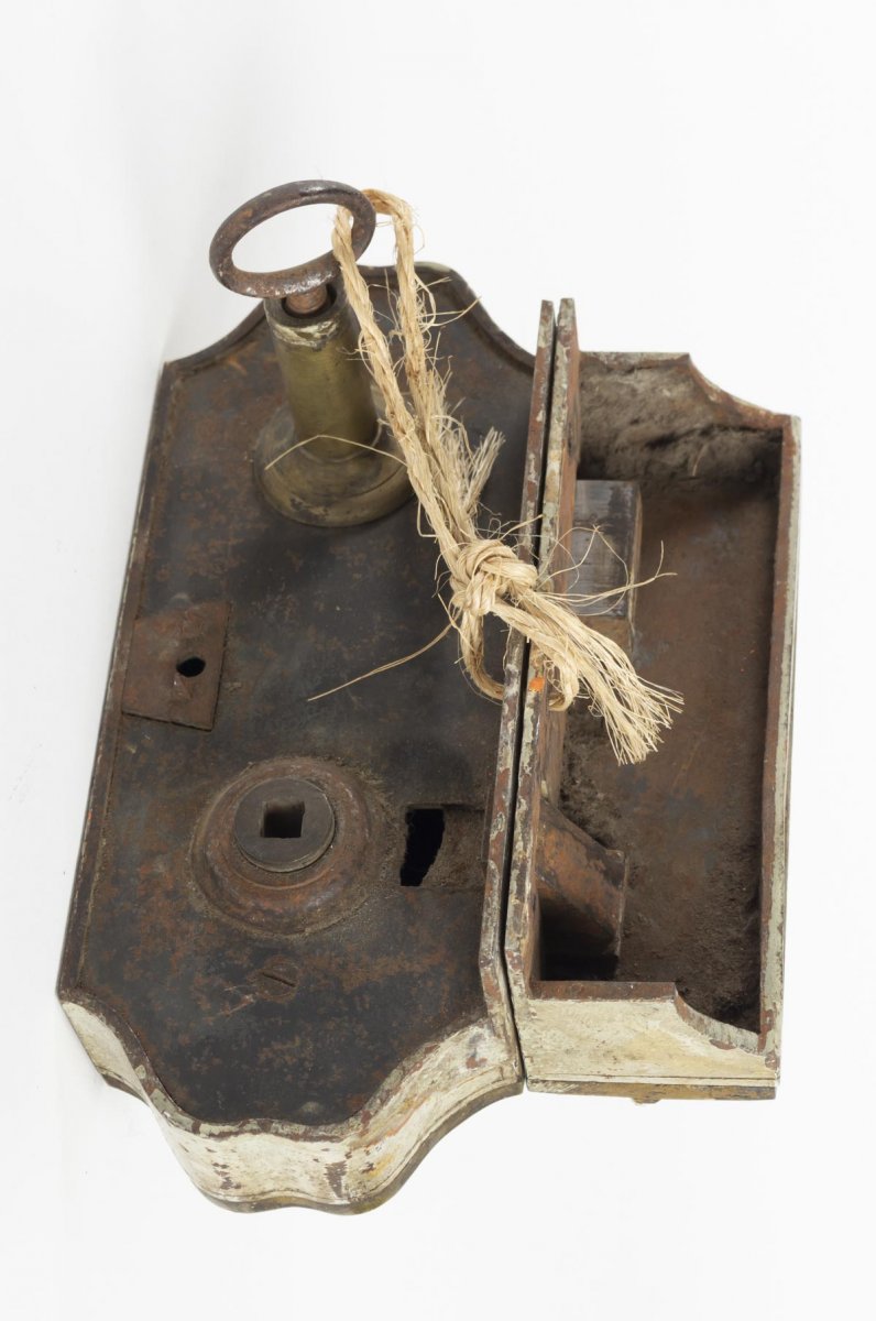 Door Lock, Large Decoration, 19th Century, With Key-photo-4