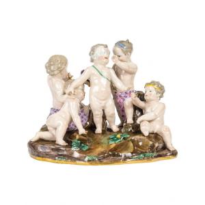 Sculpture, Groupe En Porcelaine De Meissen, XIXème Siècle, époque Napoléon III.