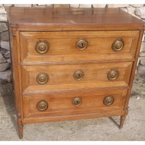 Louis XVI Mahogany Chest Of Drawers 18th Century