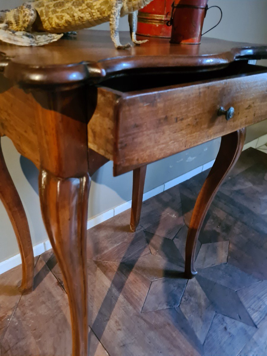 Louis XV Piedmont Coffee Table In Walnut From The Center-photo-3