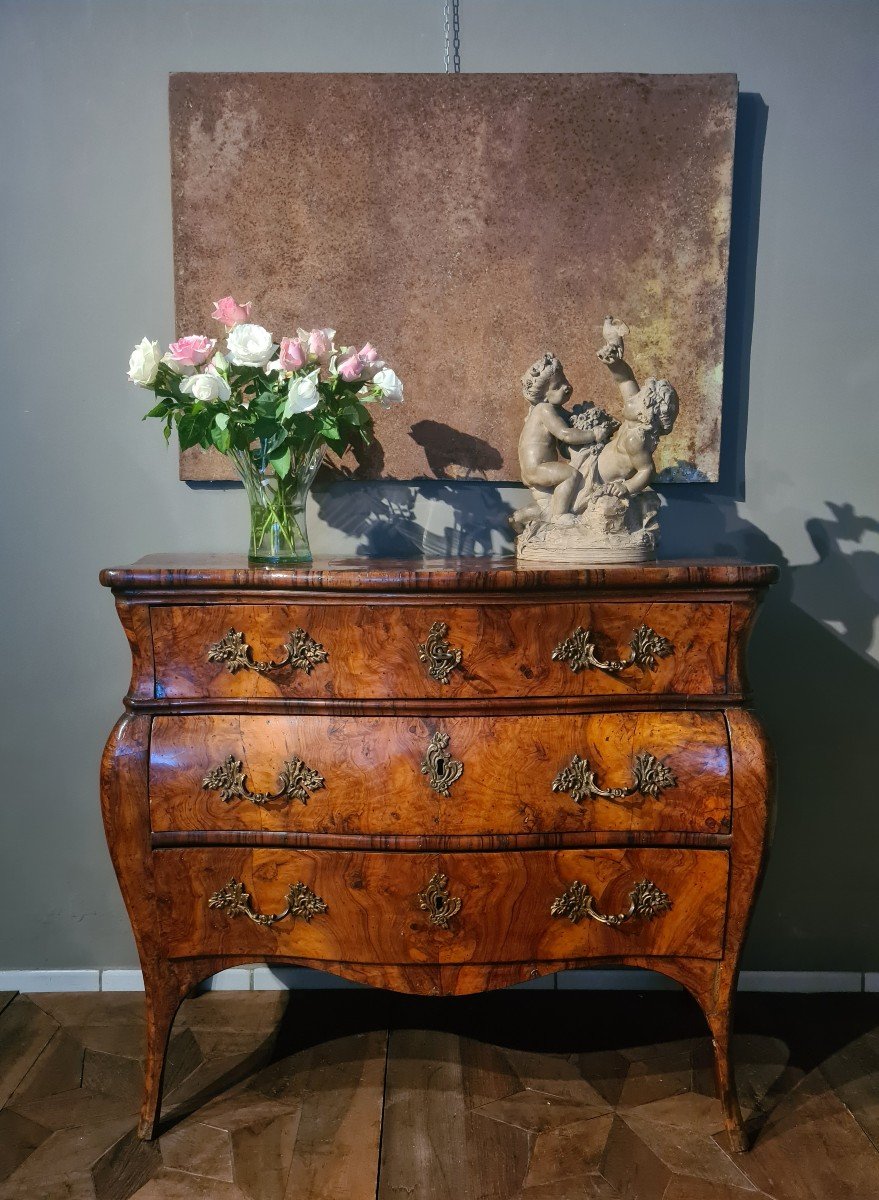 Commode Ondulée à 3 Tiroirs Lombard Louis XV 