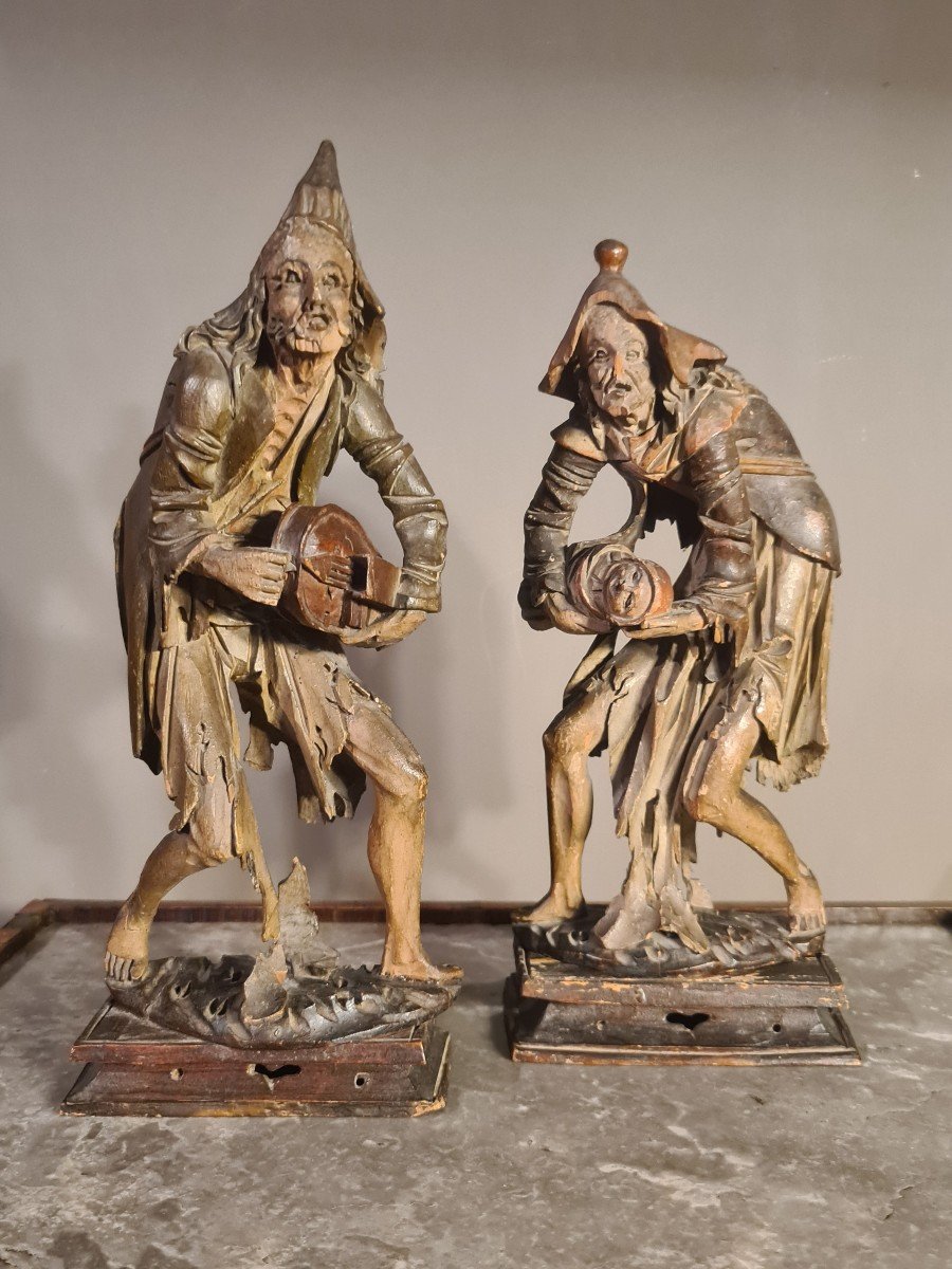 Pair Of Wooden Sculptures Depicting Two Traditional Witches