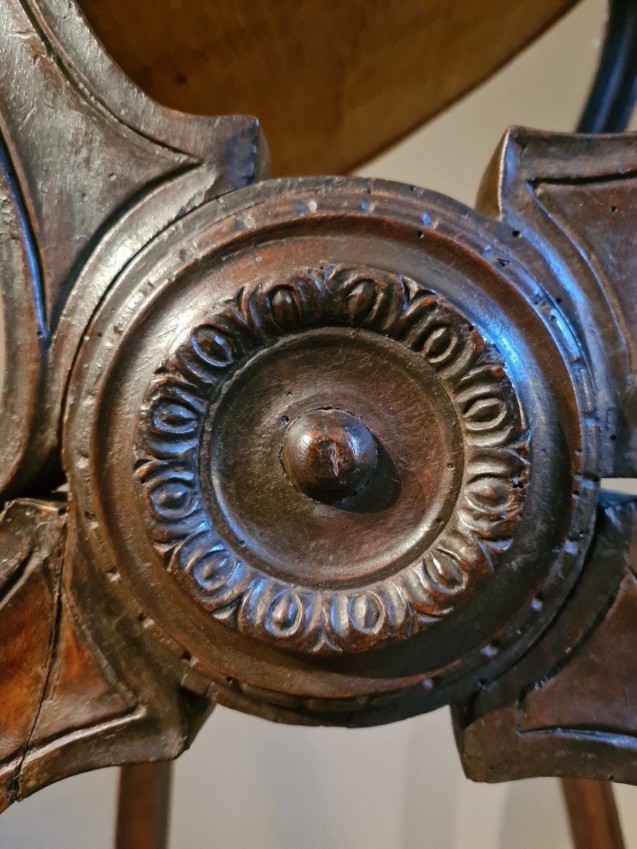 Walnut Lectern In First Patina And Textured Leather, 17th Century Toscany-photo-3