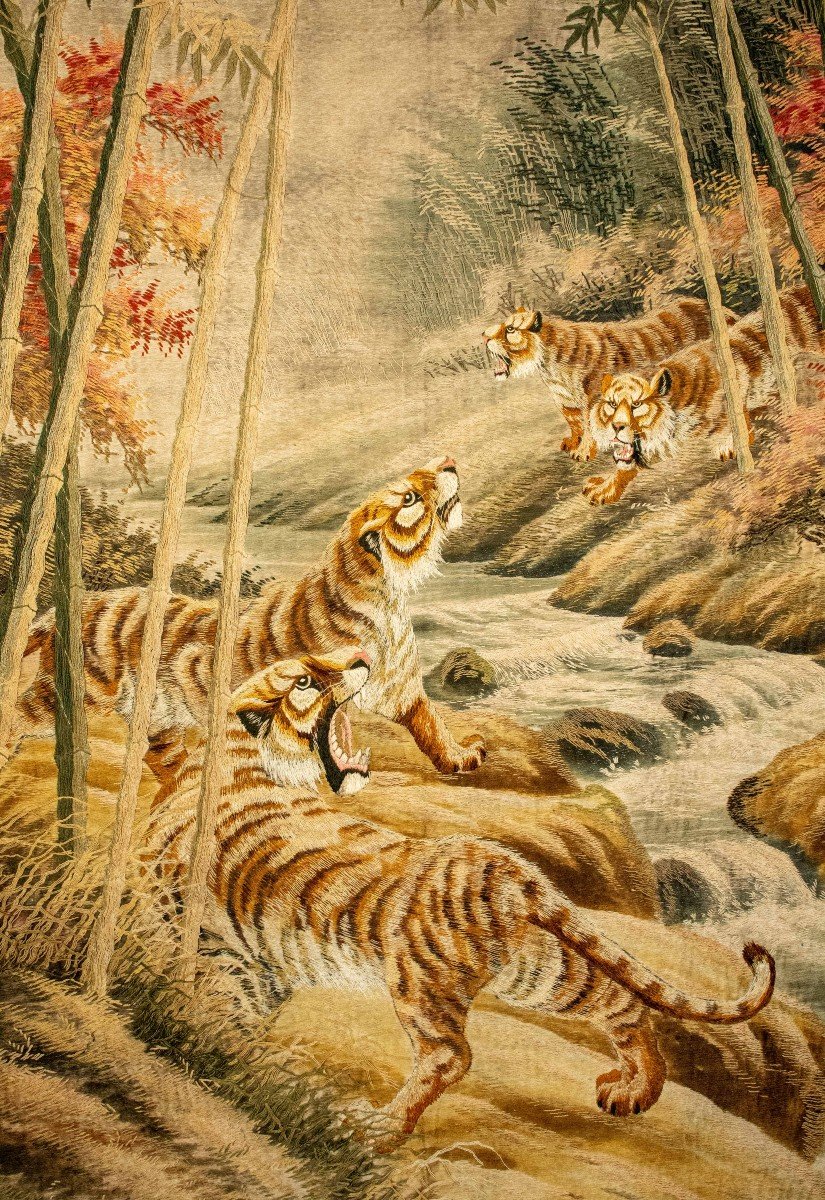 A Japanese Tapestry Depicting Four Tigers-photo-2