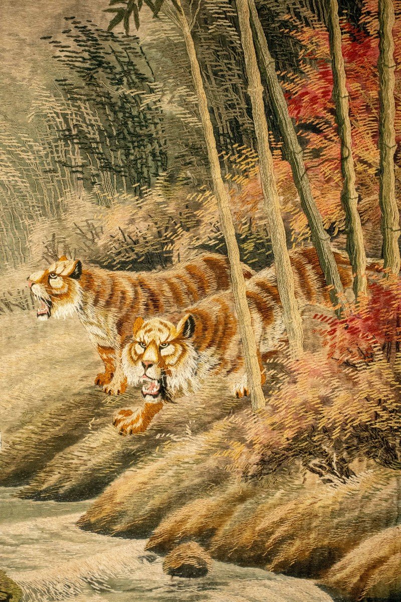 A Japanese Tapestry Depicting Four Tigers-photo-2