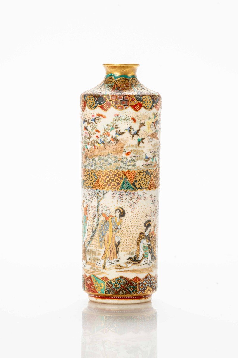 A Finely Painted And Glazed Satsuma Vase-photo-1