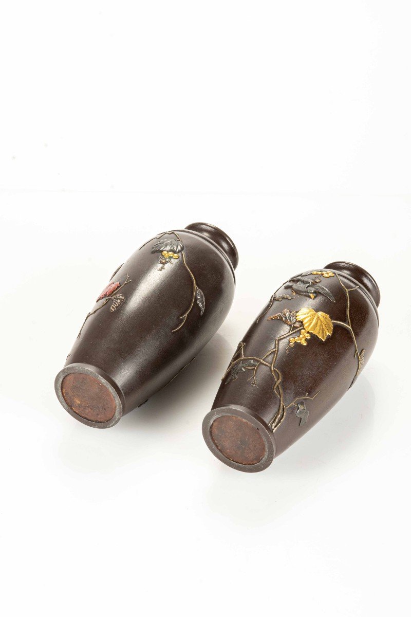 A Pair Of Iron Vases Decorated With Inlays-photo-6