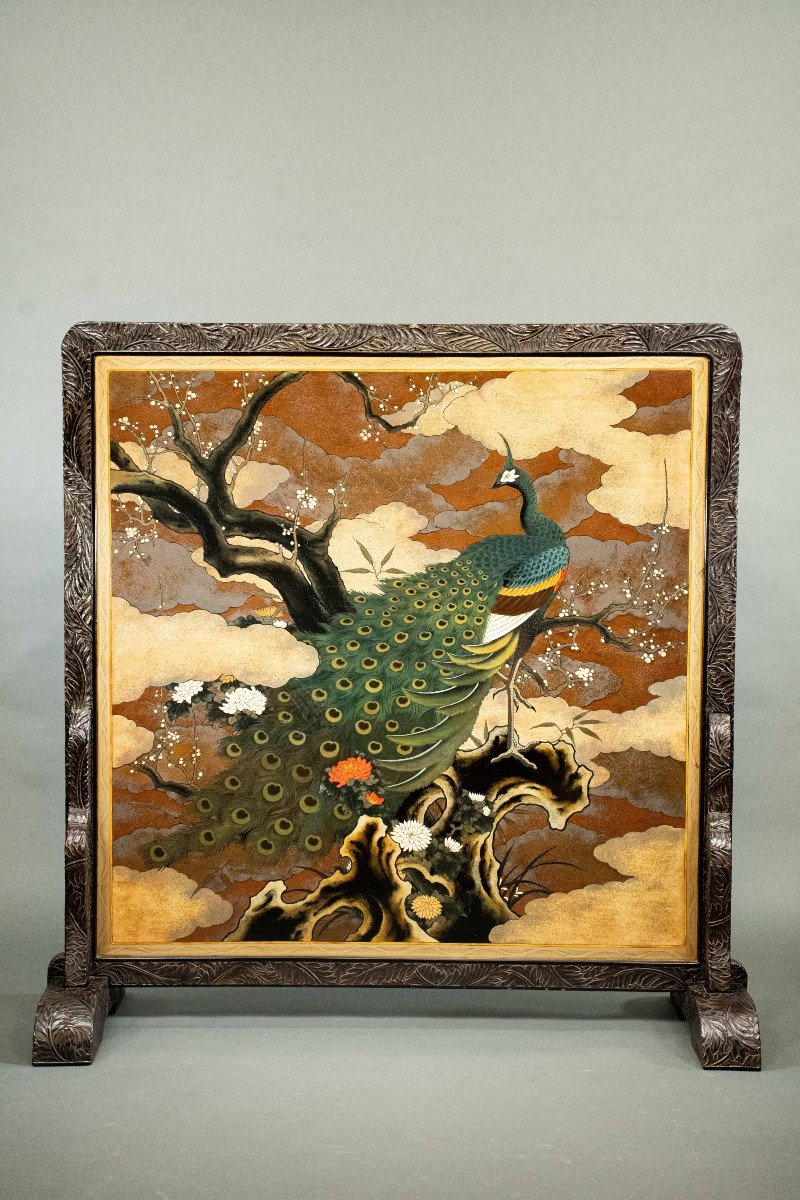 Lacquered Wooden Screen Decorated With A Peacock And A Refined Japanese Landscape