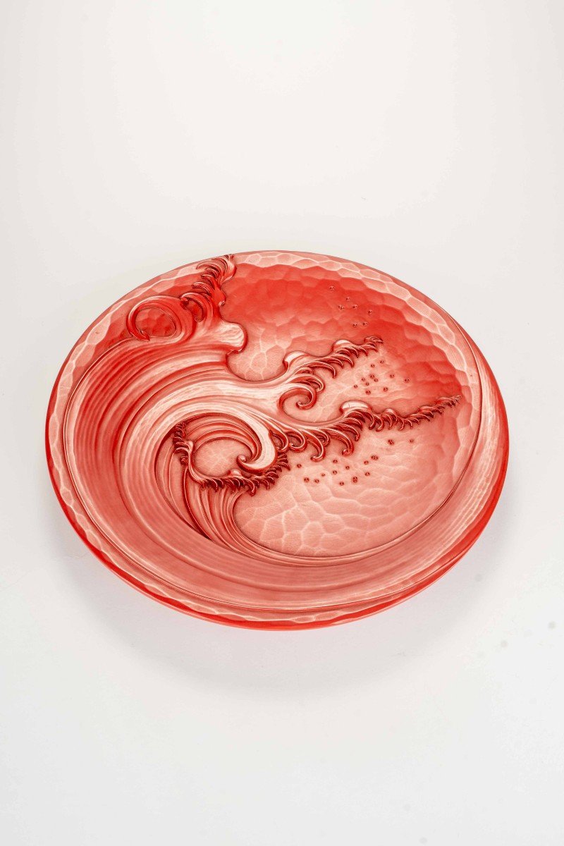 A Lacquered Wooden Plate Decorated In Relief With A Majestic Wave