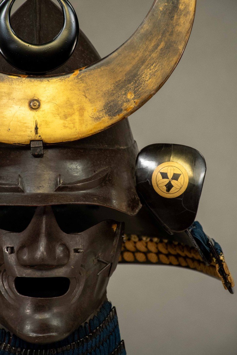 Casque De Samouraï De Type Kabuto Momonari Et Masque Menpō-photo-3