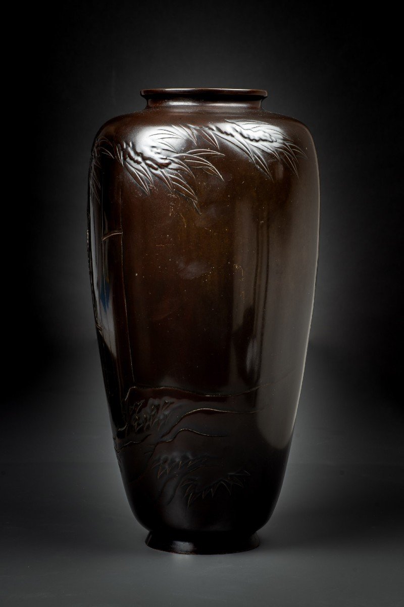 A Japanese Bronze Vase -photo-3