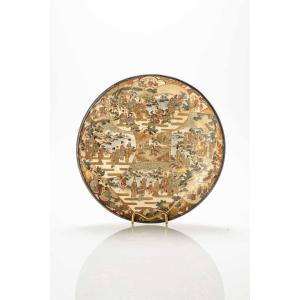 Satsuma Ceramic Plate Adorned With Polychrome And Gold Decorations