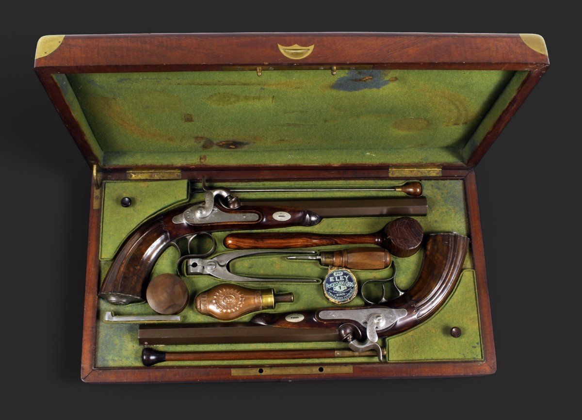 Coffret De Pistolets De Duel à Percussion, Signé Francis Marquis à Paris. Vers 1850.