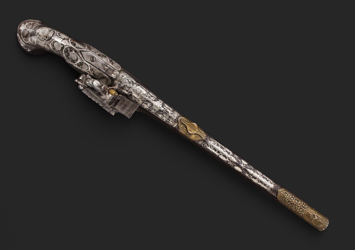 Oriental Miquelet Flintlock Pistol, Decorated With Silver Inlays, Circa 1800.-photo-2