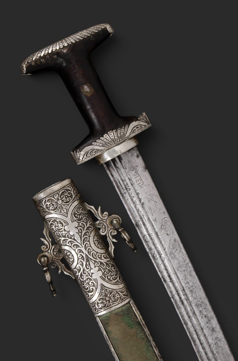 A Maghreb Sword S'boula/jiboula. European Blade. Silver Engraved Mounts. 19th.-photo-3