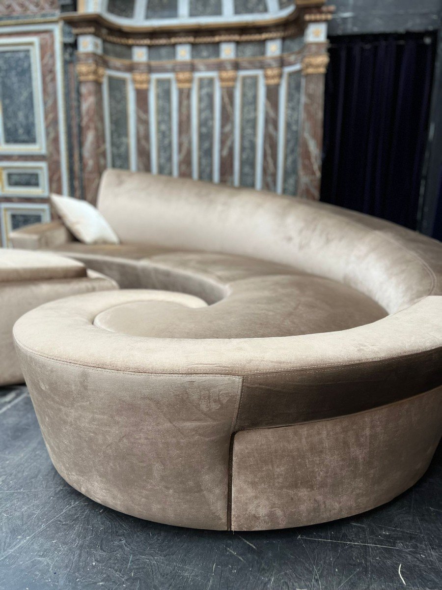Large Kagan Style Rounded Sofa-photo-2