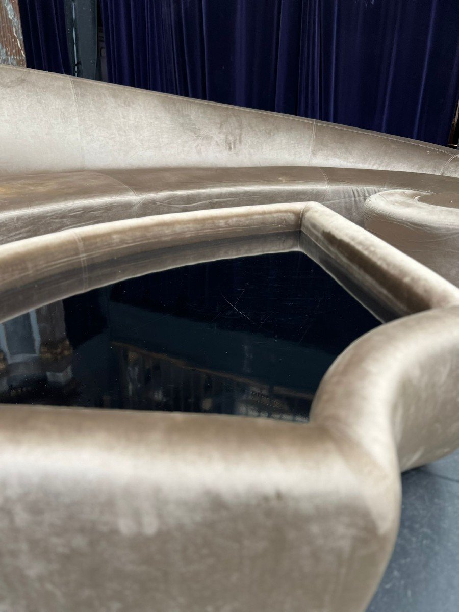 Large Kagan Style Rounded Sofa-photo-8