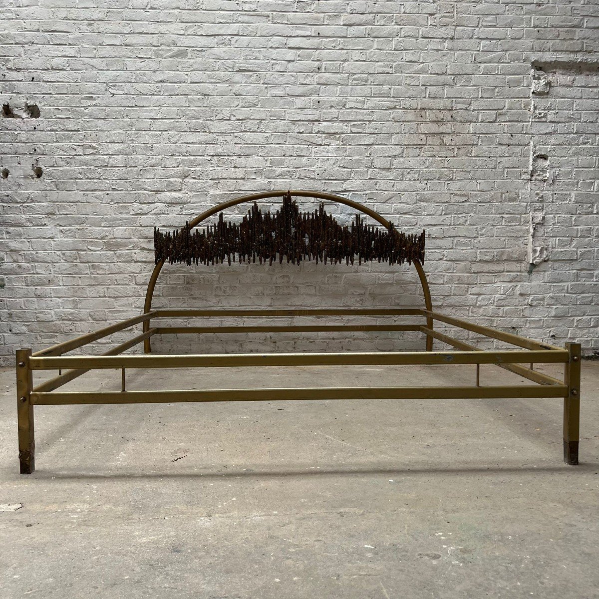 Bed With Bronze Headboard-photo-2