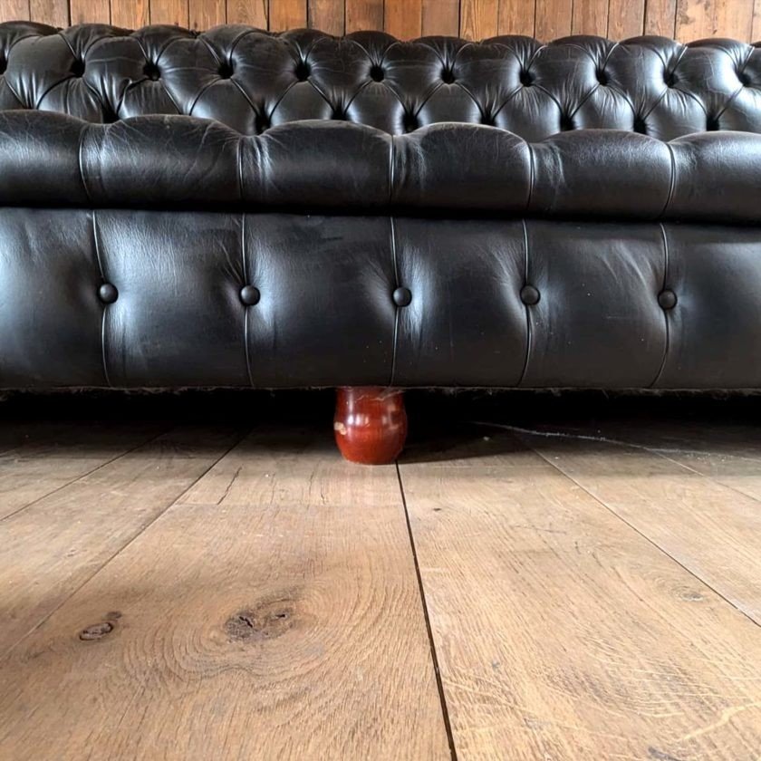 Black Chesterfield Sofa 4m Long-photo-4