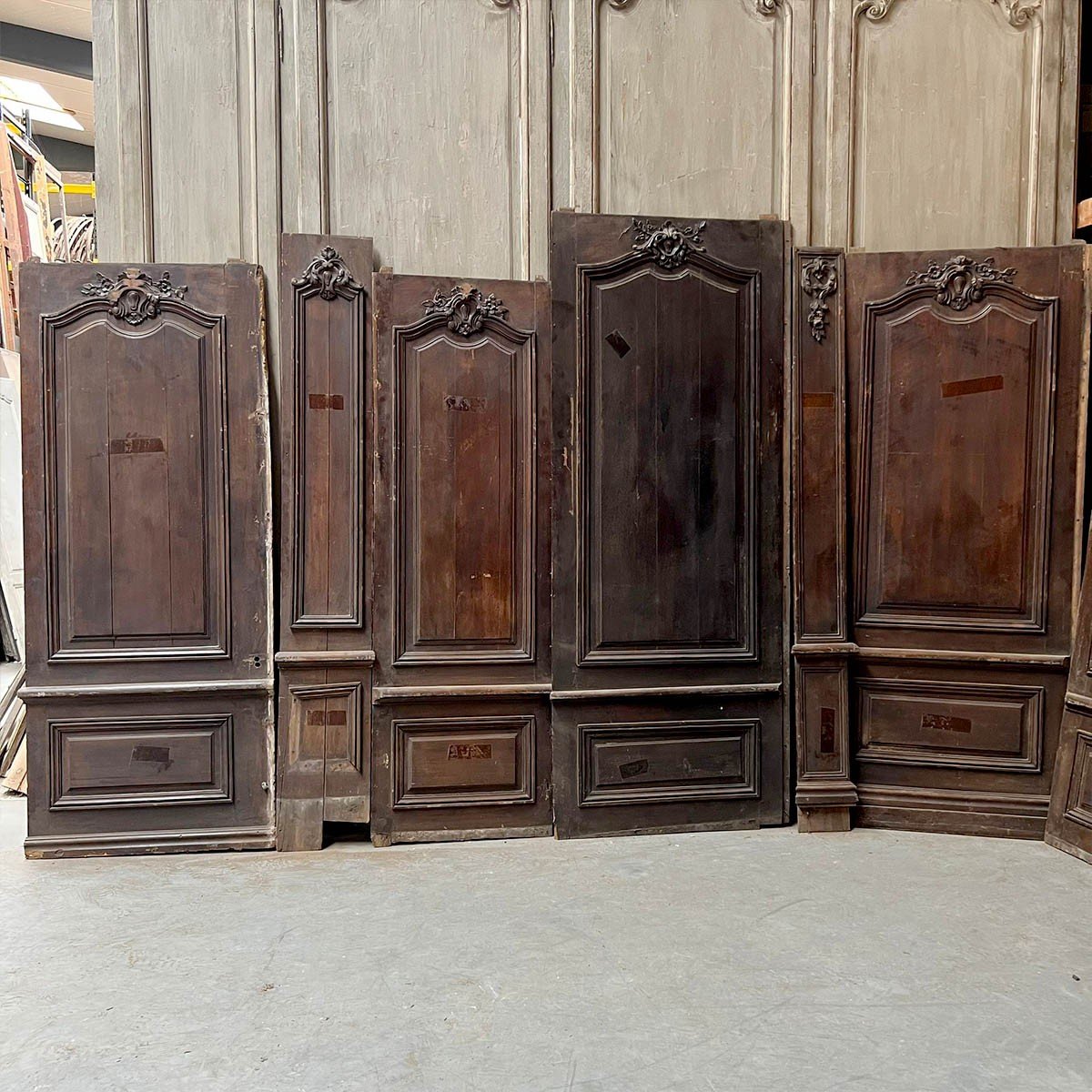 Louis XV Style Oak Paneling, 10m Linear-photo-3