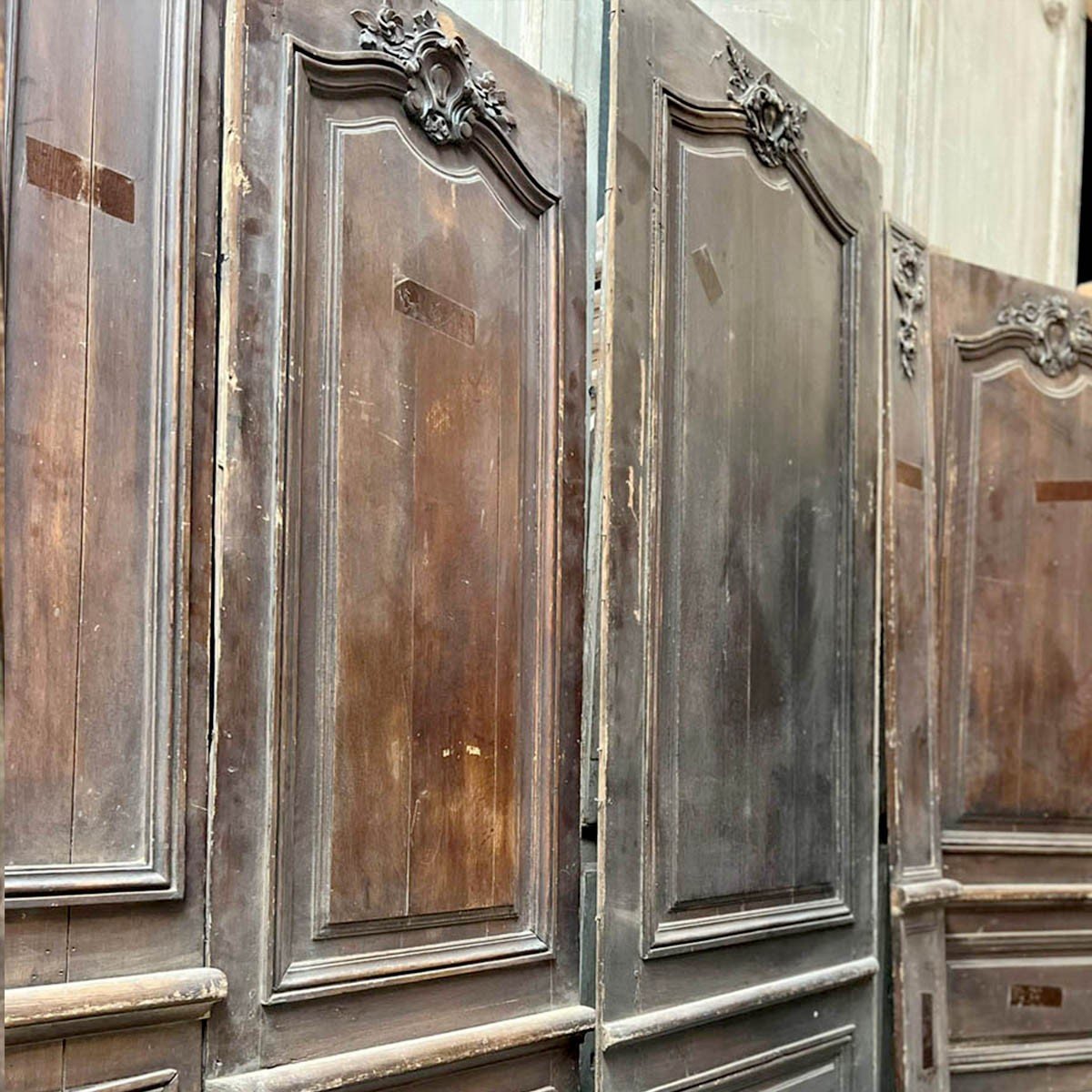 Louis XV Style Oak Paneling, 10m Linear-photo-8