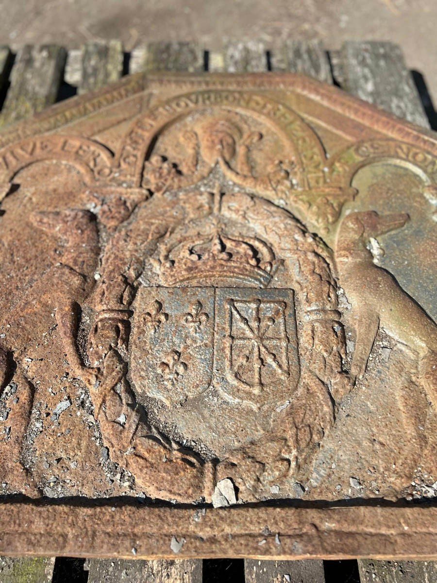 Fireplace Plaque With The Alliance Coat Of Arms Of Louis-henry De Bourbon-condé-photo-3