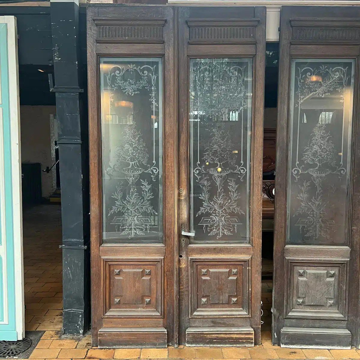 Pair Of Double Doors With Etched Glass-photo-2