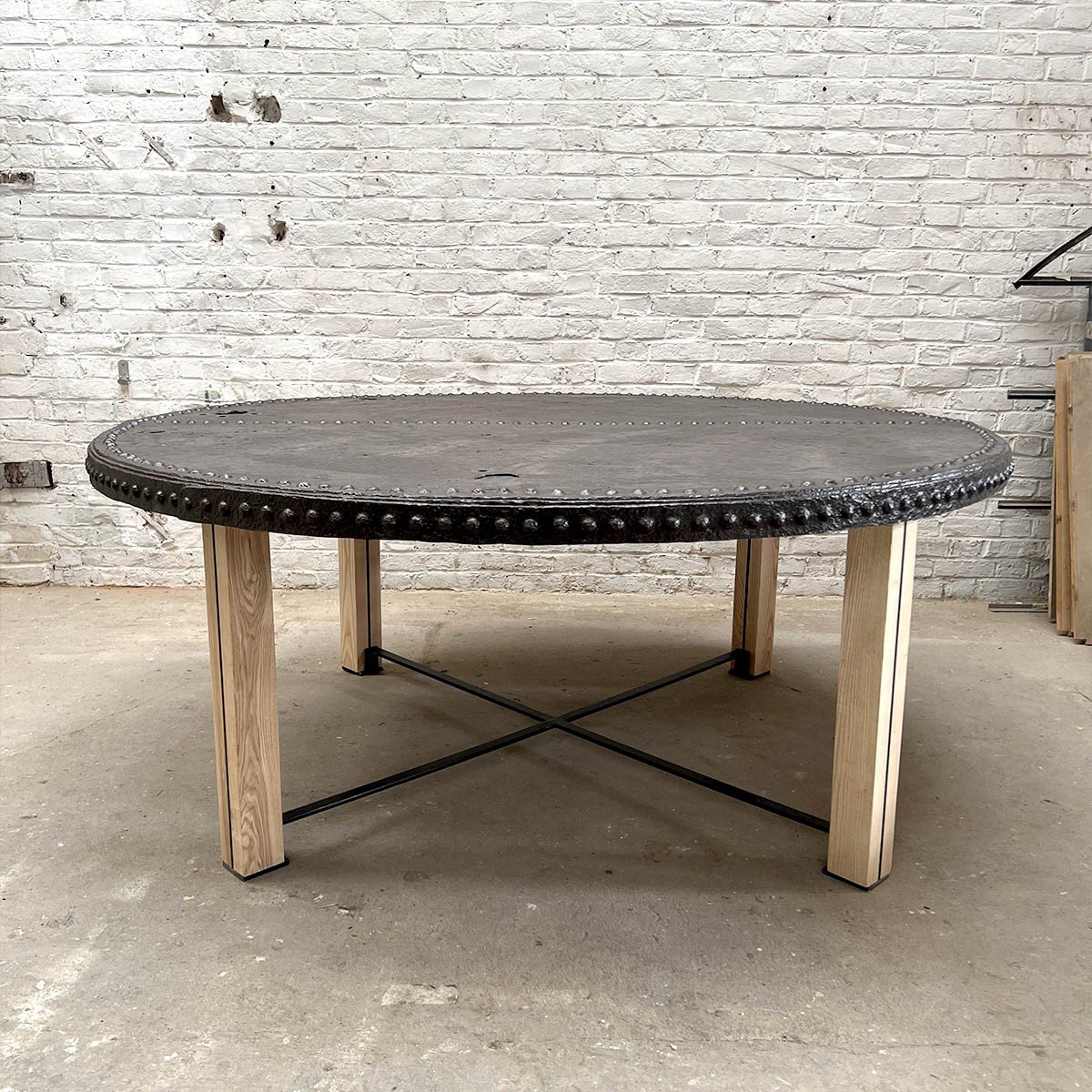 Round Table 190×78 Cm