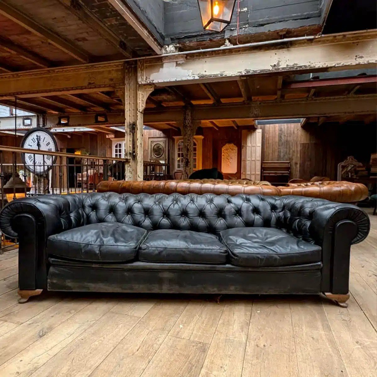 Canapé Chesterfield Ancien En Cuir Noir-photo-3