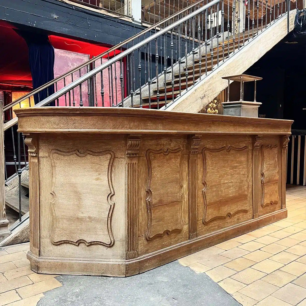 1930s Oak Bar Counter With Two Back Bar Shelves