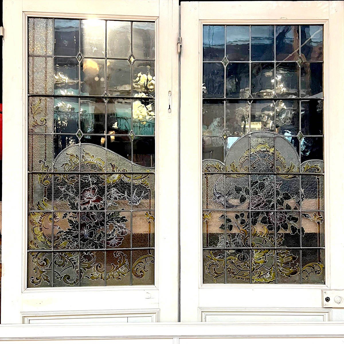 Triptych And Stained Glass Transom With Vine Motif-photo-2