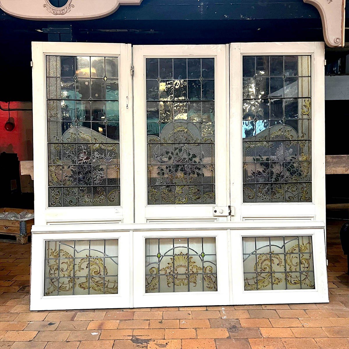 Triptych And Stained Glass Transom With Vine Motif-photo-4