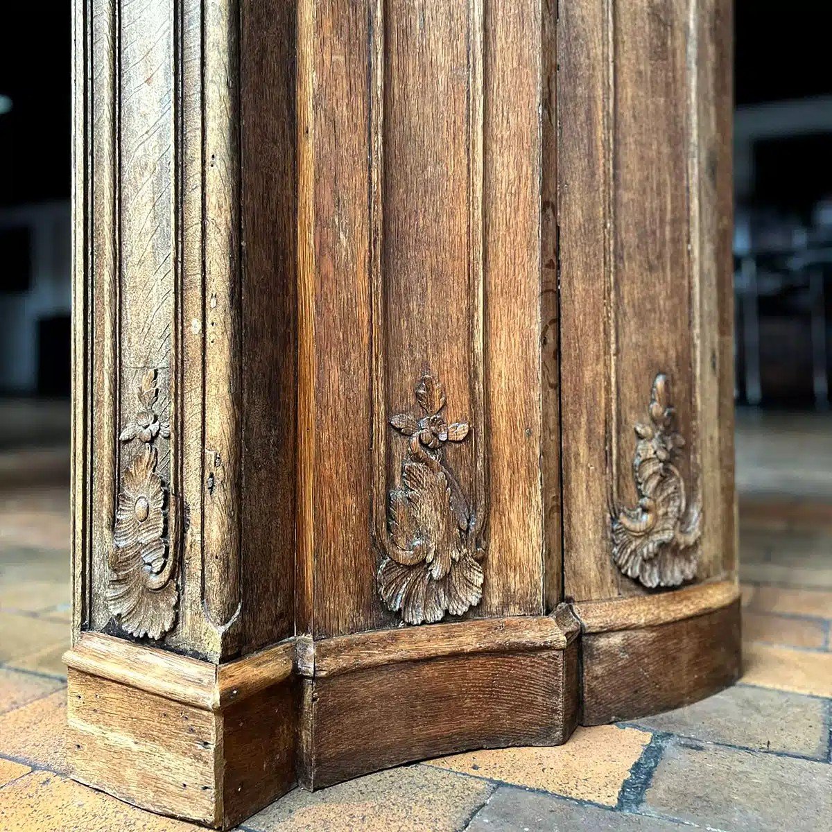 Louis XV Style Oak Fireplace-photo-4