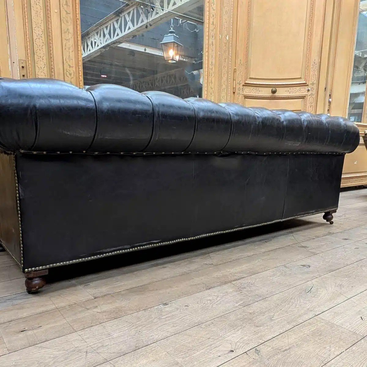 Chesterfield Ancien En Cuir Noir-photo-3