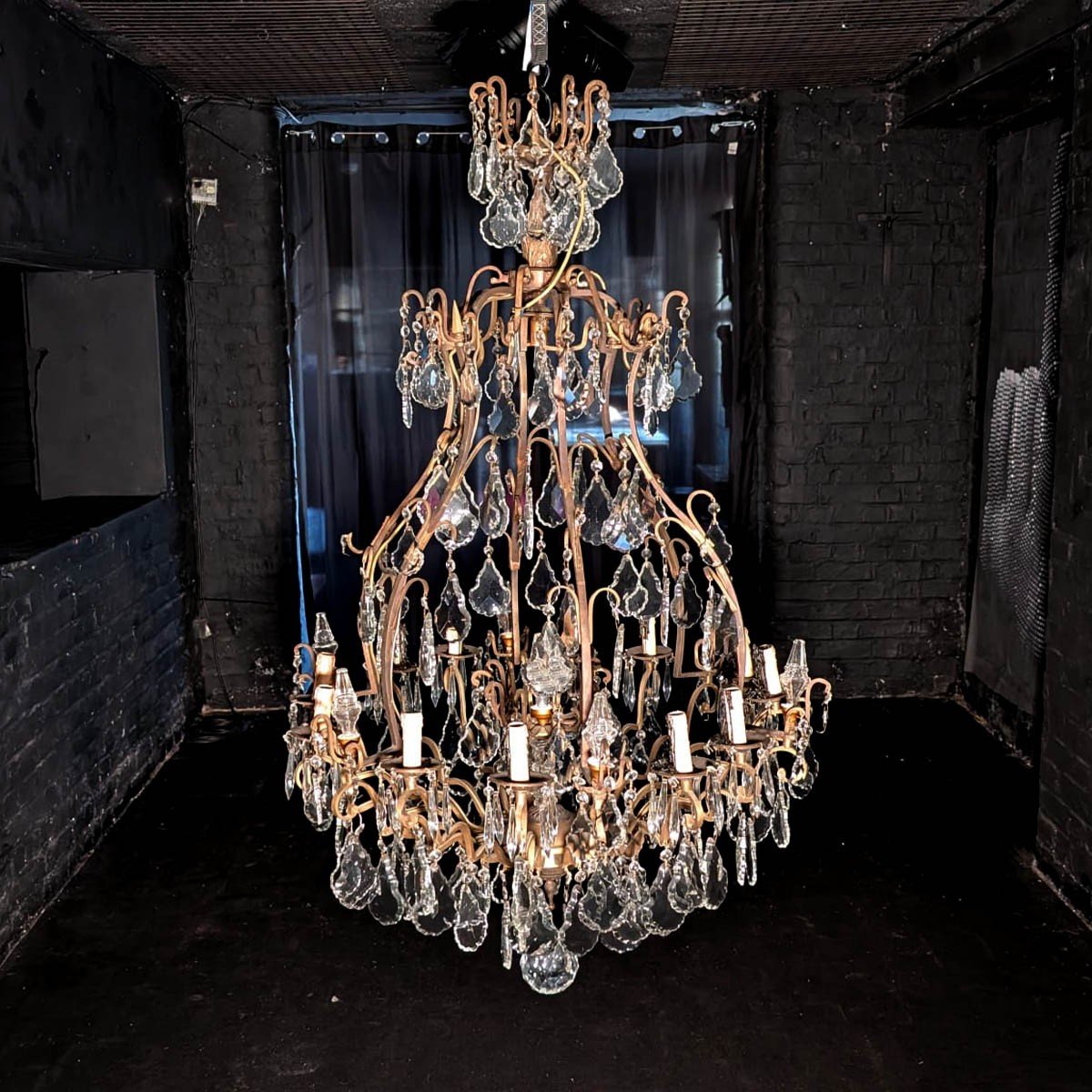 Large Chandelier With Tassels-photo-2