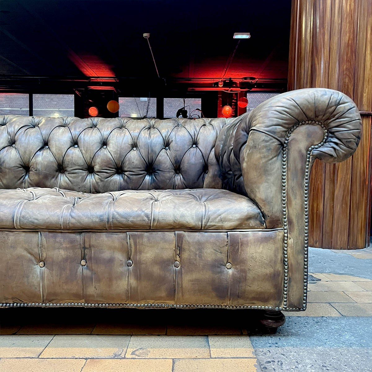 Chesterfield Ancien En Cuir-photo-2