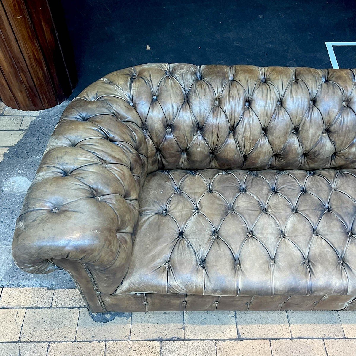 Chesterfield Ancien En Cuir-photo-3