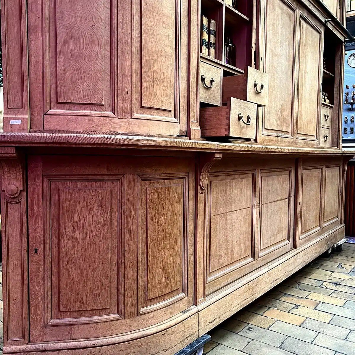 Stripped Library Of The Bank Of France-photo-3