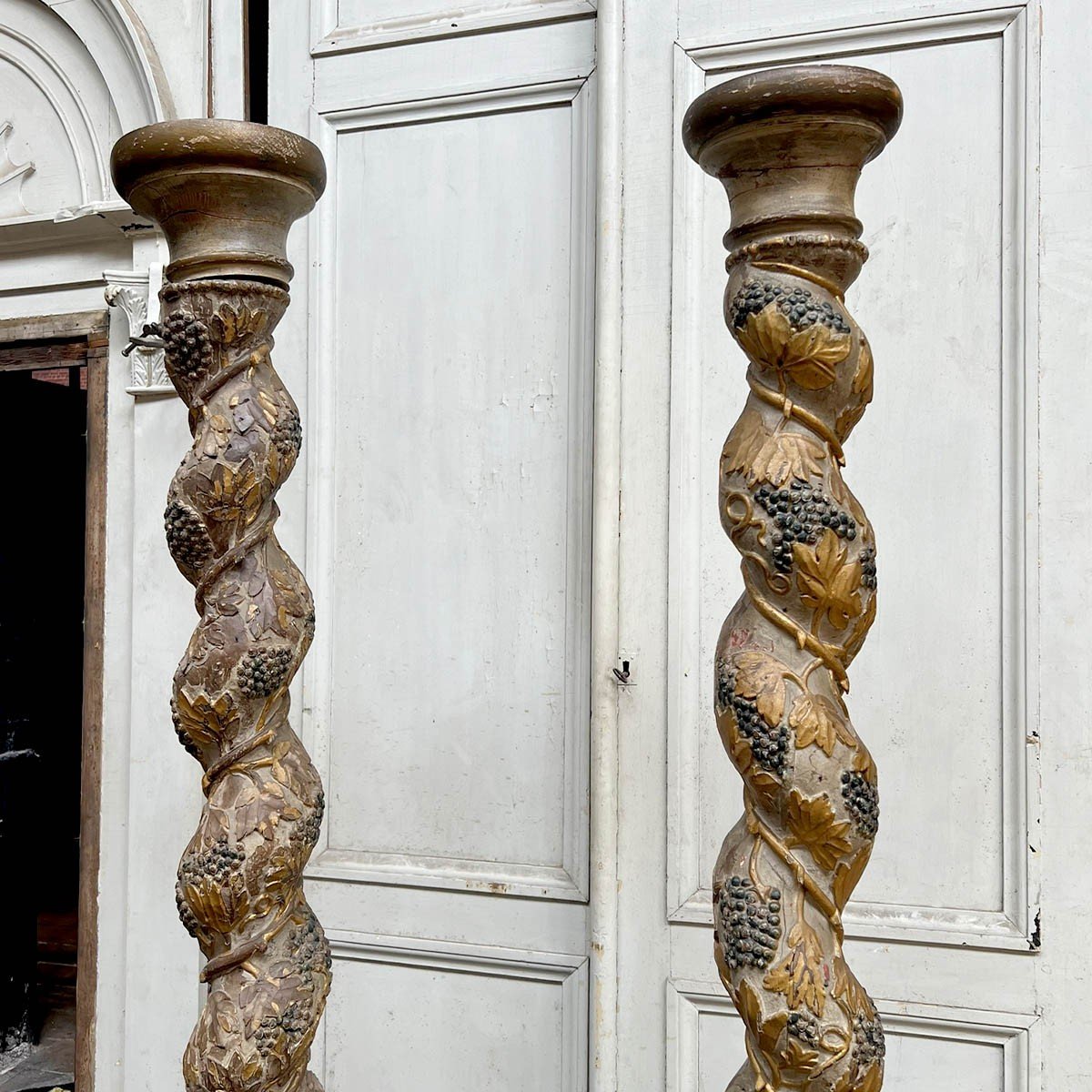 Pair Of XVIII Century Carved Wooden Columns-photo-4