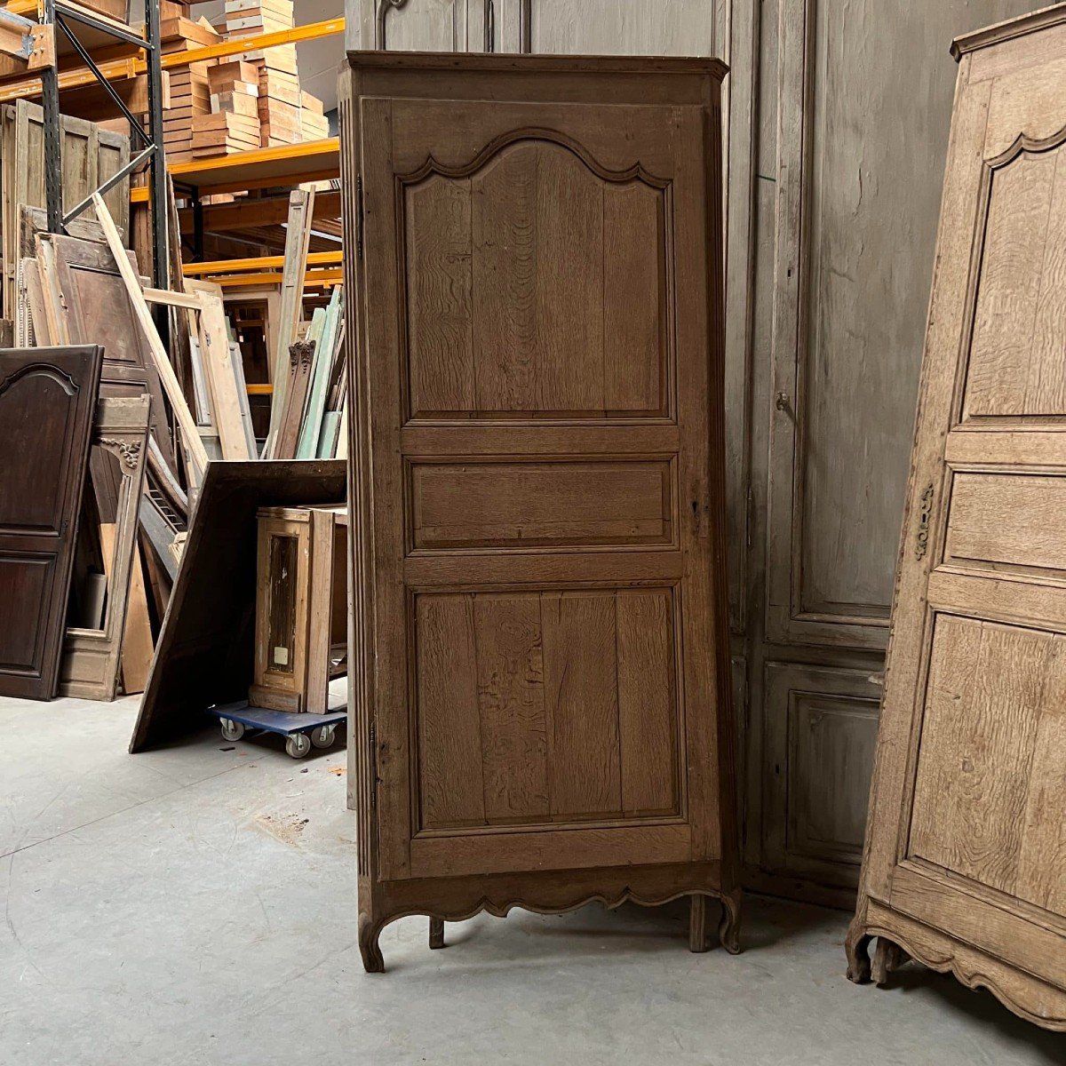 Pair Of Cupboard Doors With Frame-photo-3