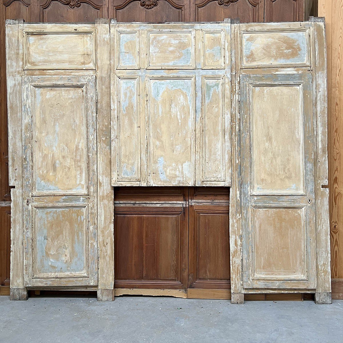 Cupboard Front 300×263 Cm