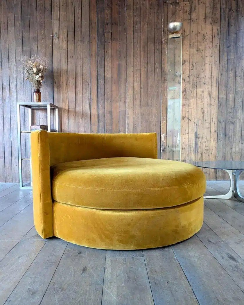 Round Velvet Armchair-photo-1