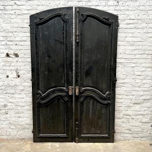 Louis XV Double Door In Oak, One Side Burnt Wood