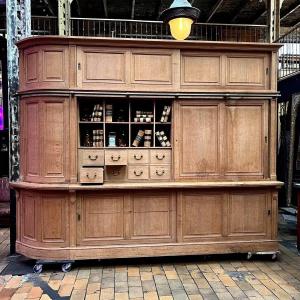 Stripped Library Of The Bank Of France