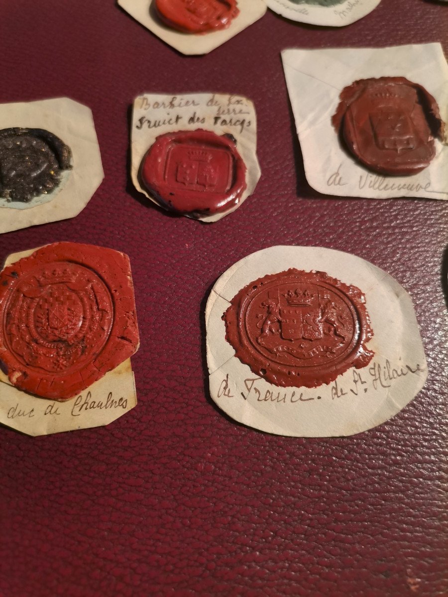 Small Collection Of 15 Coat Of Arms In Wax Seal-photo-4